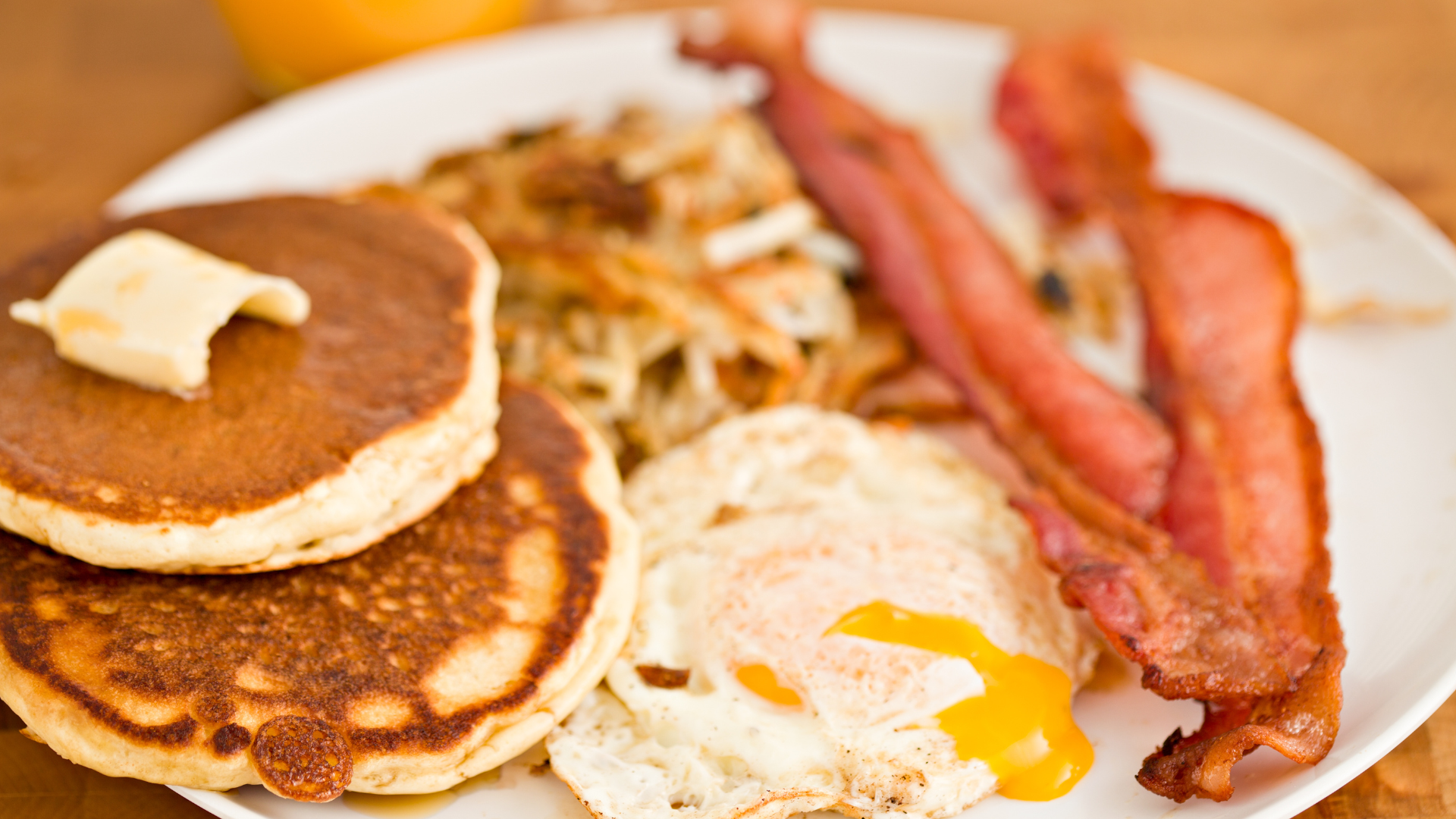 Local Breakfast Spots to Kickstart Your Day