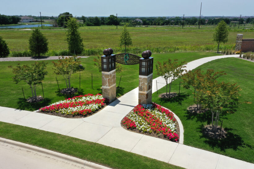 Trail Head The Parks at Wilson Creek community in Celina