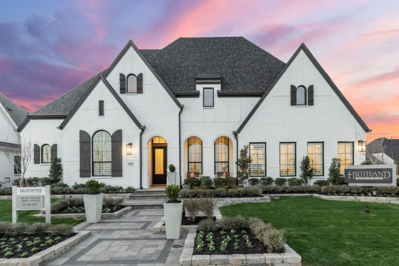 Highland Homes Opens a New Model at The Parks at Wilson Creek